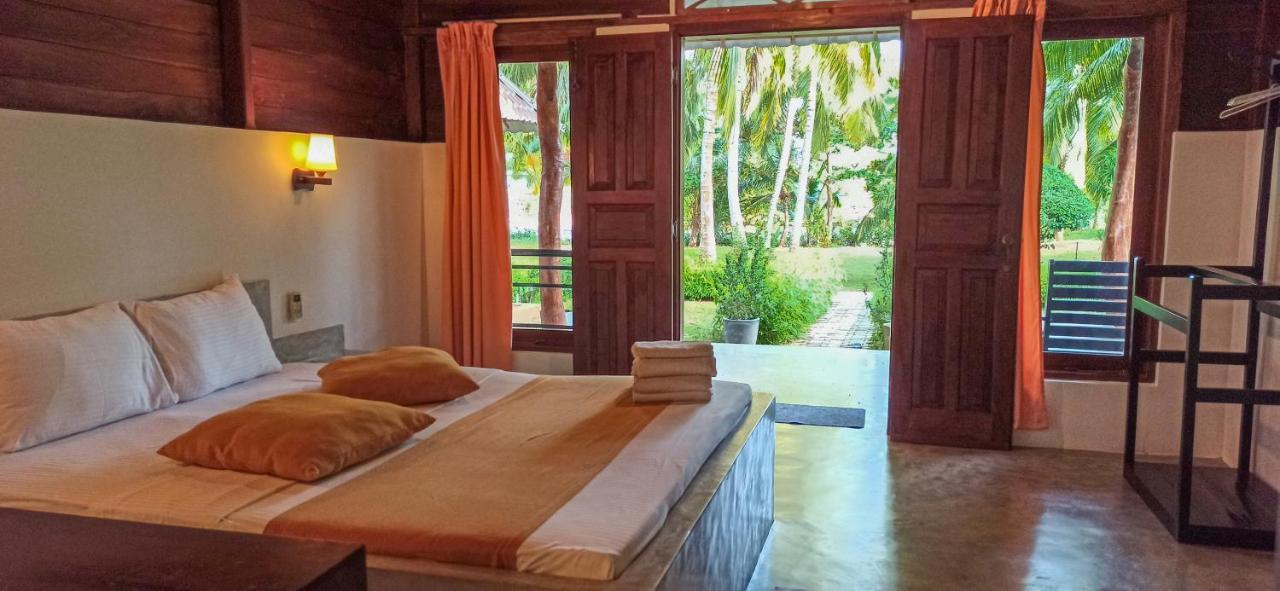 Lagoon Paradise Beach Resort Tangalle Exterior photo